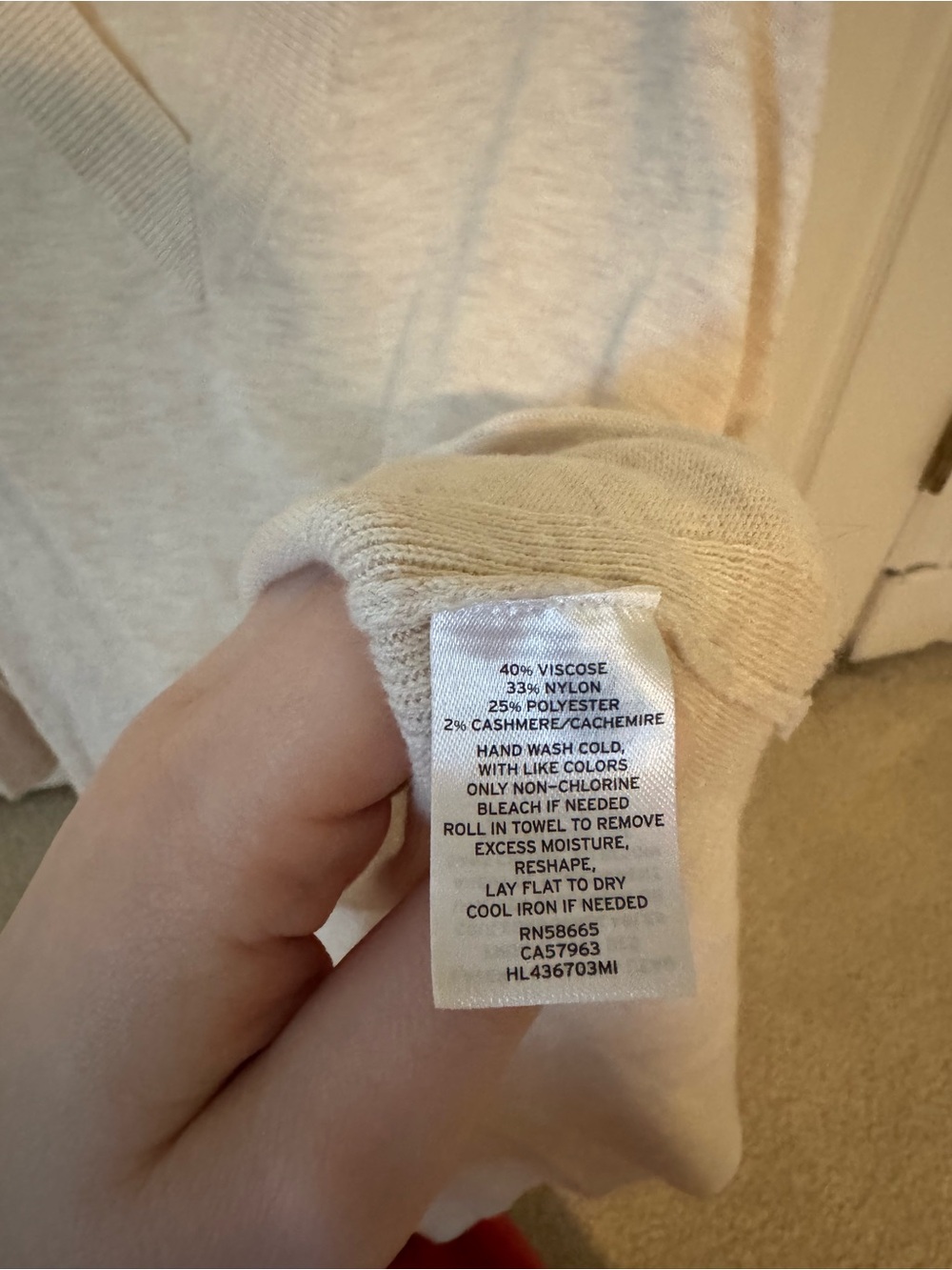 Chelsea28 Heathered Oatmeal V Neck Sweater - Picture 4 of 4